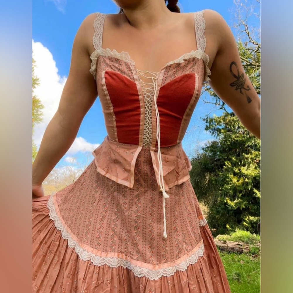 Vintage 1970s gunne sax peach Sundress